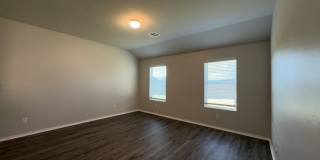 Beautiful 3 Bedroom 2 Bath Home in Shawnee Gallery 7