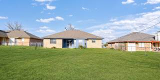 1702 Clairidge Ave Gallery 15