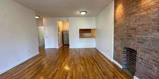 1795 Lexington Avenue Gallery 3