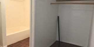 720 N Irving Circle unit: Studio1 Gallery 11