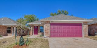 New Construction in Varenna Landing! Storm shelter and lawn care included! Gallery 1