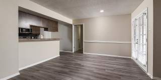 Deer Oaks Gallery 26
