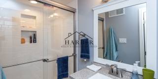 Updated Craftsman Living: 2BR/2BA + Den in NW Rochester Gallery 20