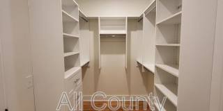 3 Martin Row Gallery 16