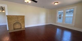 Gorgeous fully remodeled 3 bed/1.5 bath Craftsman-style Bungalow Gorgeous fully remodeled 3 bed/1.5 bath Craftsman-style Bungalow Gallery 8