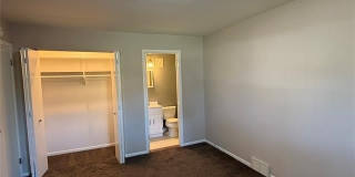 946 N Adams Road Gallery 12