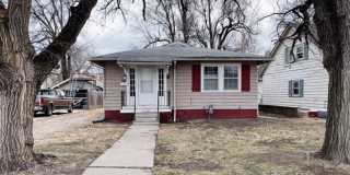 2 bedroom home in great neighborhood Gallery 1