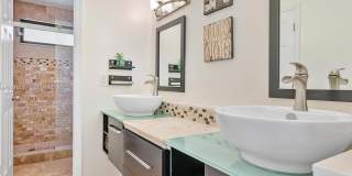 515 NE 38th St Gallery 22