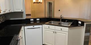 8539 GATE Parkway W Gallery 9