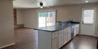 Spacious 3 bedroom, 2 bathroom home with 1,635 square feet in a convenient Central Phoenix location near I-17, offering more living space than many homes in the area Gallery 6