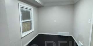 20045 Greenlawn Street Gallery 11