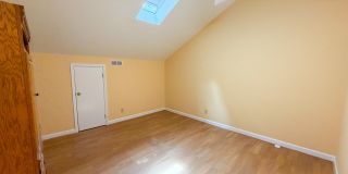 106 Montrose Drive Gallery 27