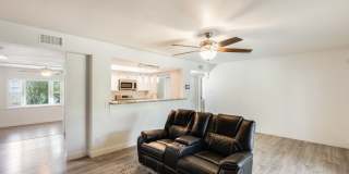 4bed, 2bath Glendale home with a pool! Gallery 22