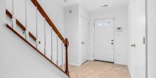 146 WASHINGTON Street Gallery 6