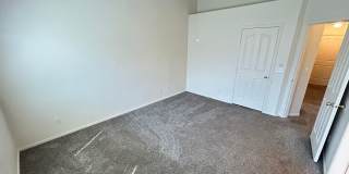 Cozy 3Bed/2Bath/2Car Residence located in beautiful Summerlin! Gallery 19
