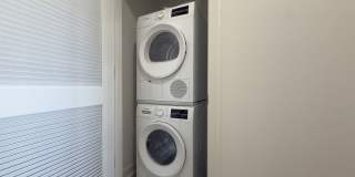 1100 West Grand Avenue Gallery 10