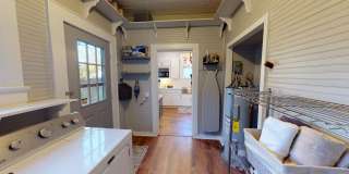 1827 Capitol Avenue Gallery 16