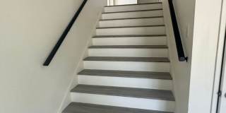 PERFECT 3 bedroom 2.5 bath Pool Home! Gallery 7