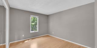 2230 Bridge Avenue Gallery 13