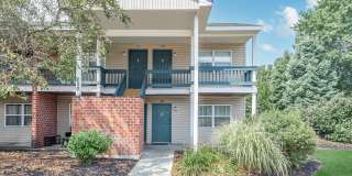 London Square Gallery 16