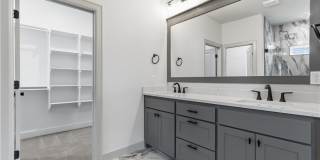 1041 Whistler Street Gallery 28