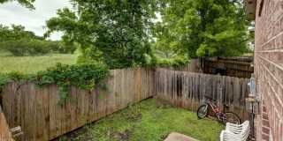 AUGUST PRE-LEASE Beautiful 3 Bed, 3.5 Bath Minutes from Campus! Gallery 11