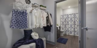 The Ivy at Berlin Place Gallery 16