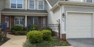 Beautiful 2 Bedroom, Loft 1 1/2 Bath Townhome Wyomissing Gallery 1