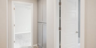 BEAUTIFUL 5 BED HOME  FOR LEASE Gallery 16