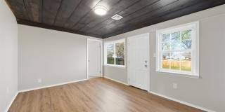 250 S Richmond Avenue Gallery 9