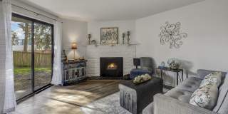 Bright & Cozy 1Bd/1Bth Home for Lease Near Village at Totem Lake! Gallery 1