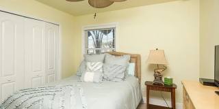 Stunning 2/1 available now at Waterside at Coqunia Key! Gallery 17