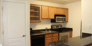Available now! Studio apartment! Gallery 14