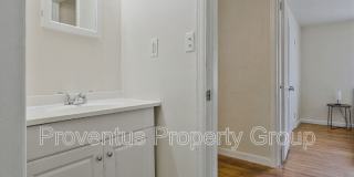 305 Chaseville Street Gallery 21