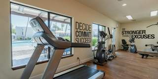 Club Valencia Gallery 25