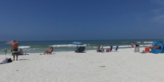 Seasonal/short term ONLY  Nicely renovated 2/2 condo across the street from LIDO BEACH! Gallery 18