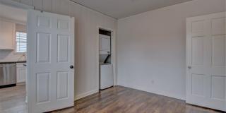 2216 N Arthur Street Gallery 3