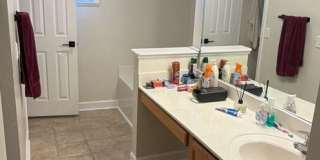 Move-in ready home Gallery 9