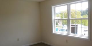 3 Bedroom, 3 1/2 Bathroom Townhouse on Easterly Parkway Gallery 18