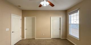 Charming 3 Bed 2 Bath Condo in Fayetteville Gallery 6