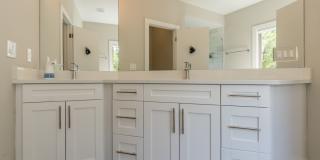 406 East Side Ave SE - Full HouseMain Gallery 66
