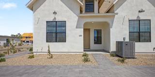 Balboa Village | Luxury Rental | Beautiful 3 Bedroom Home Gallery 1