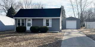 2022 W RICHWOODS Boulevard Gallery 1