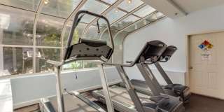 3308 WYNDHAM Circle Gallery 6