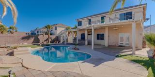 Beautiful pool home w/ RV Parking Gallery 23