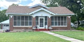 817 C Street Southeast Gallery 1