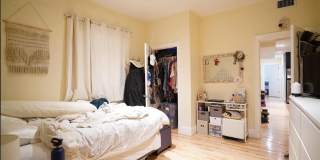 Spacious 4 Bed / 2 Bath on Beacon St | Brookline | 9/1 Gallery 9