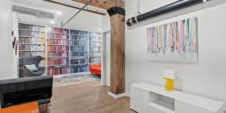 The Fountain Building Gallery 21