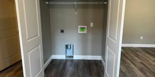 2176 Prospector Ct. Bldg 32 Gallery 6