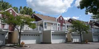 907 Wescott Square Gallery 1